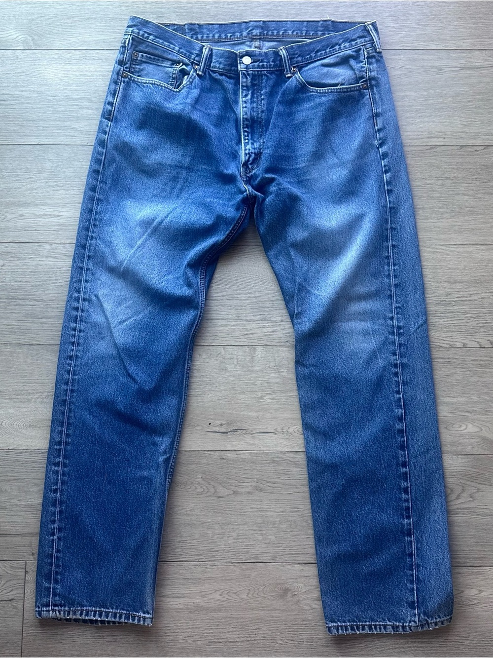 Levi’s 505‎ Regular Fit Jeans Men’s 40x34 Blue Medium Wash Straight Leg Denim